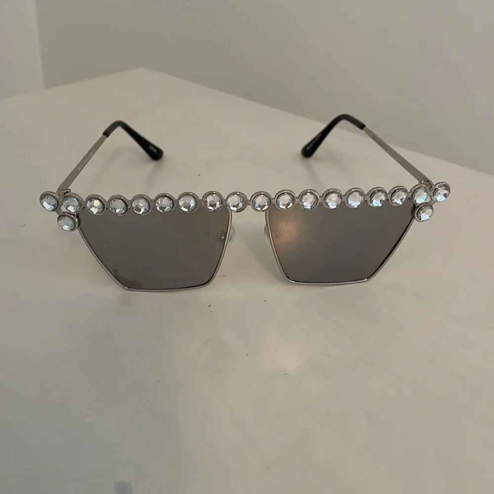 Beaded sunglasses